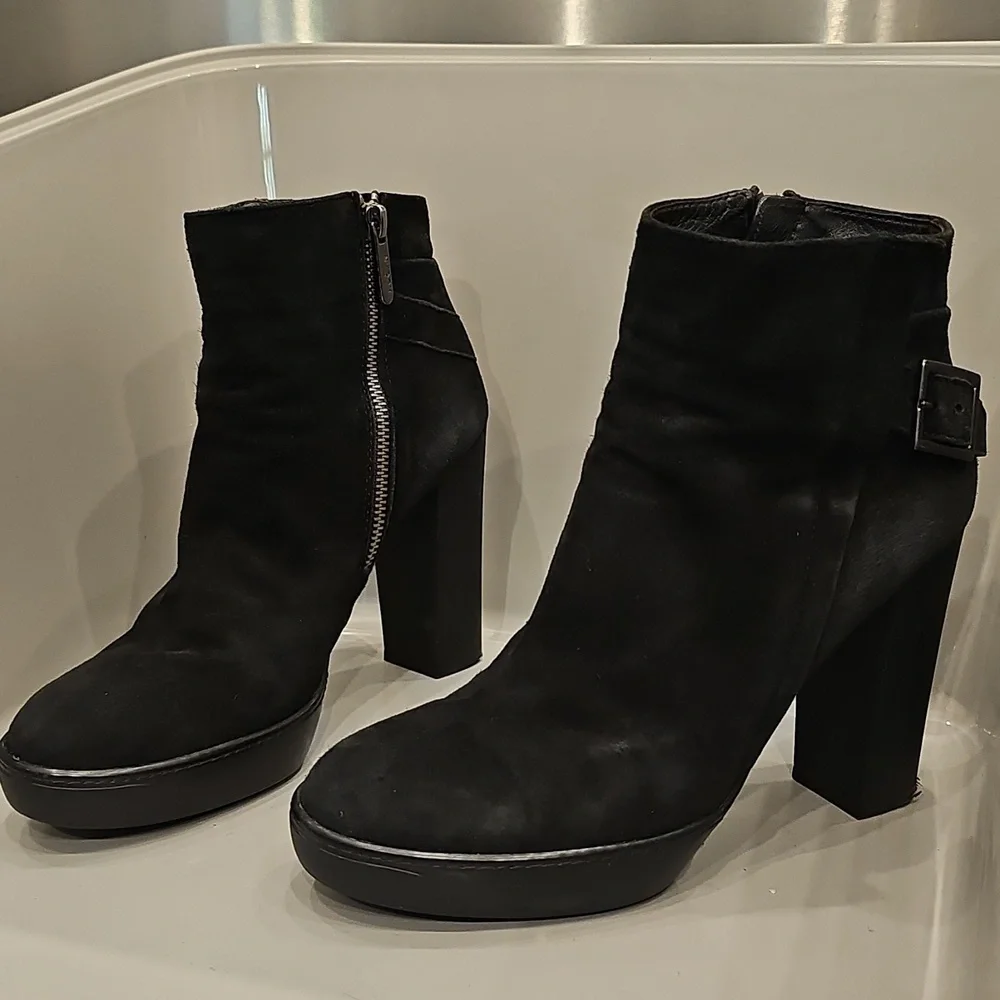 HOGAN black suede genuine leather booties Sz 39